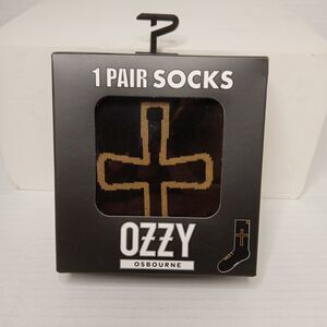 Ozzy  Socks In Gift Box Black Gold Crew Socks  Sz 7-12 NEW IN BOX